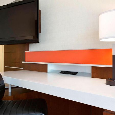Delta Hotels By Marriott Saint John Bilik gambar